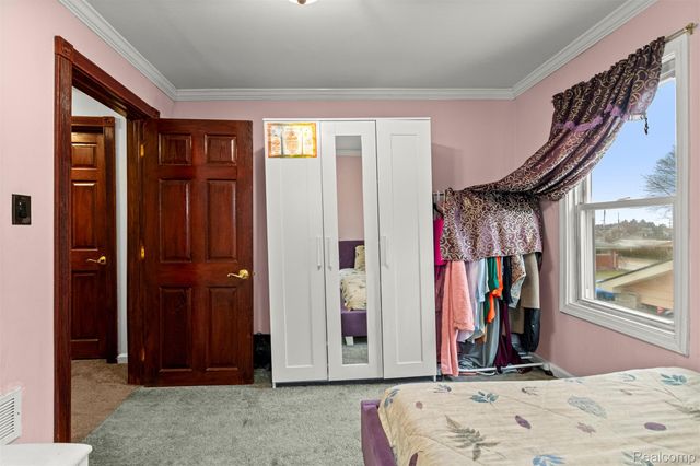 4836 Firestone Street, Dearborn, MI 48126