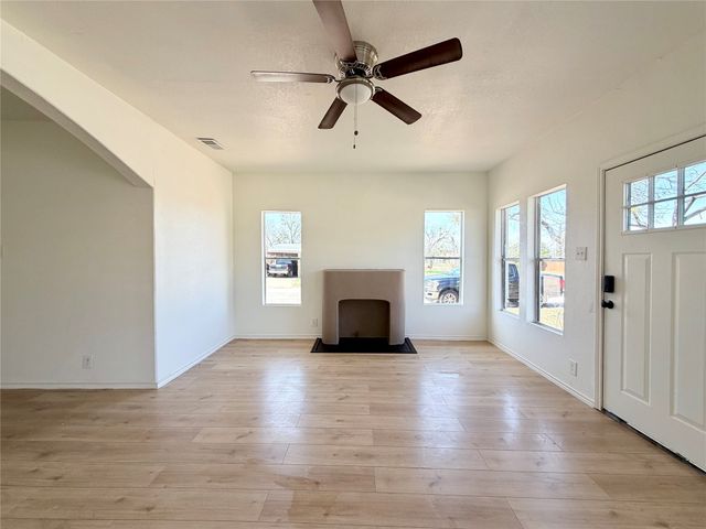 3041 Russell Avenue, Abilene, TX 79605