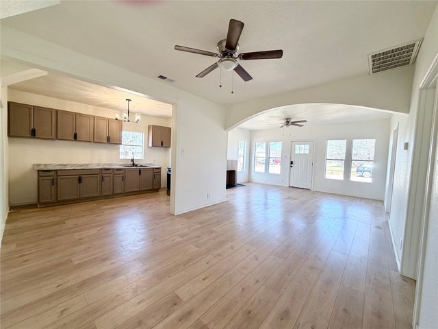 3041 Russell Avenue, Abilene, TX 79605