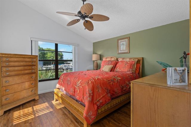 2571 CYPRUS DRIVE 1-201, Palm Harbor, FL 34684