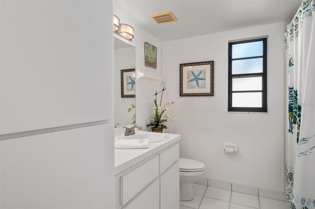 2571 CYPRUS DRIVE 1-201, Palm Harbor, FL 34684
