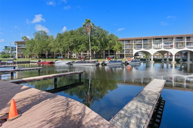 2571 CYPRUS DRIVE 1-201, Palm Harbor, FL 34684