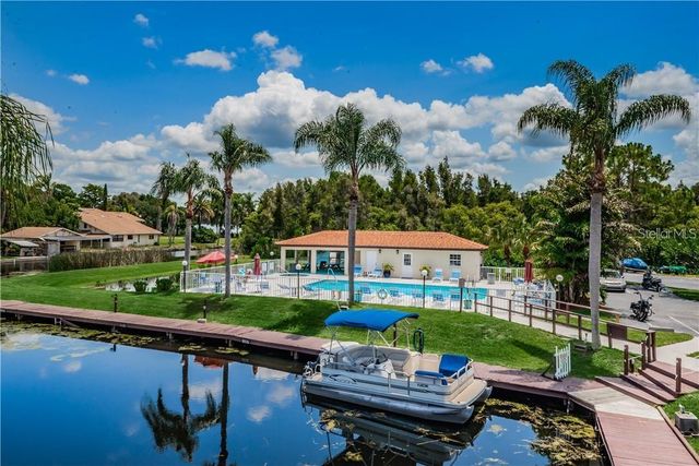 2571 CYPRUS DRIVE 1-201, Palm Harbor, FL 34684