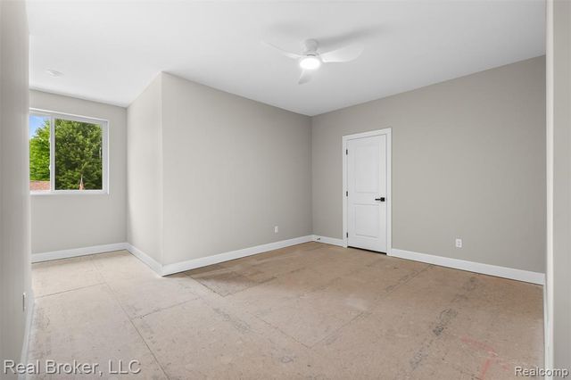 12114 22 Mile Rd, Shelby Twp, MI 48315