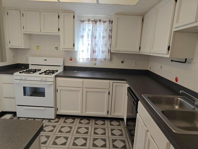 3766 Pendlestone Drive, Columbus, OH 43230