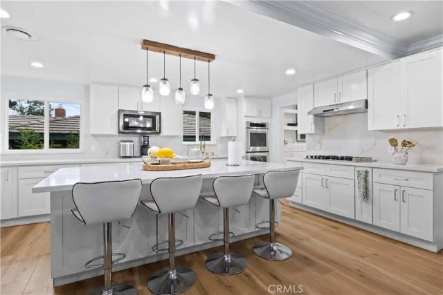 309 Santa Anita Court, Sierra Madre, CA 91024