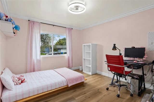 309 Santa Anita Court, Sierra Madre, CA 91024