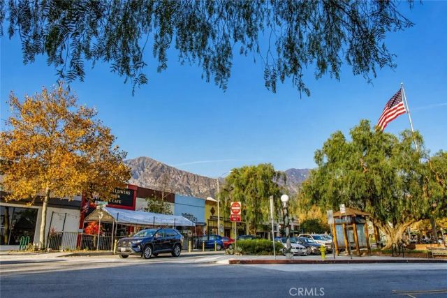 309 Santa Anita Court, Sierra Madre, CA 91024