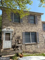 971 MONROE ST, Steelton, PA 17113