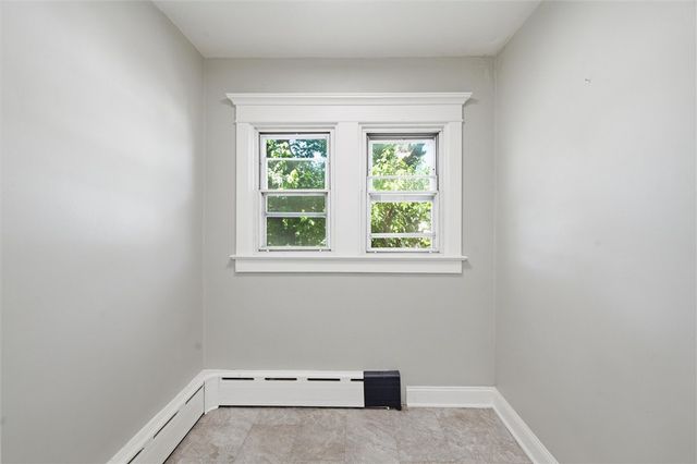 1124 Woodbourne Ave, Brookline, PA 15226