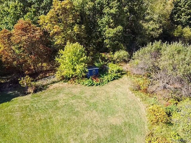 7441 Tipsico Lake Road, Holly, MI 48442