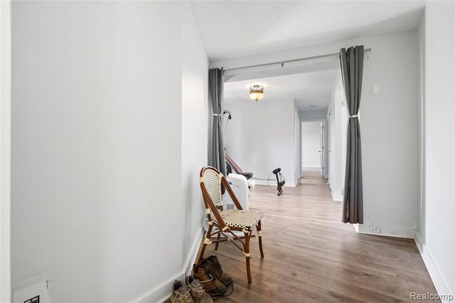 7441 Tipsico Lake Road, Holly, MI 48442