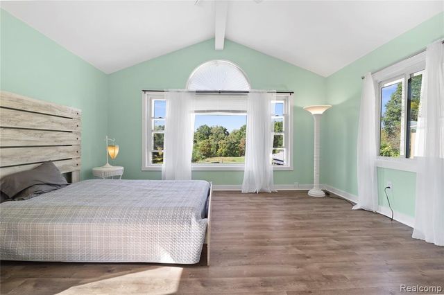 7441 Tipsico Lake Road, Holly, MI 48442