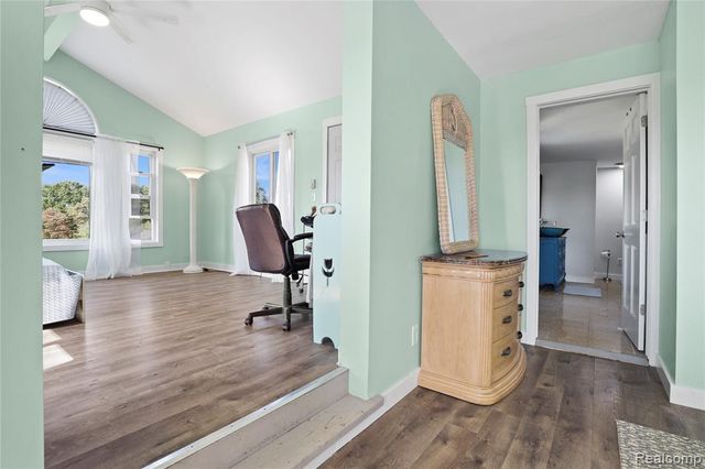 7441 Tipsico Lake Road, Holly, MI 48442