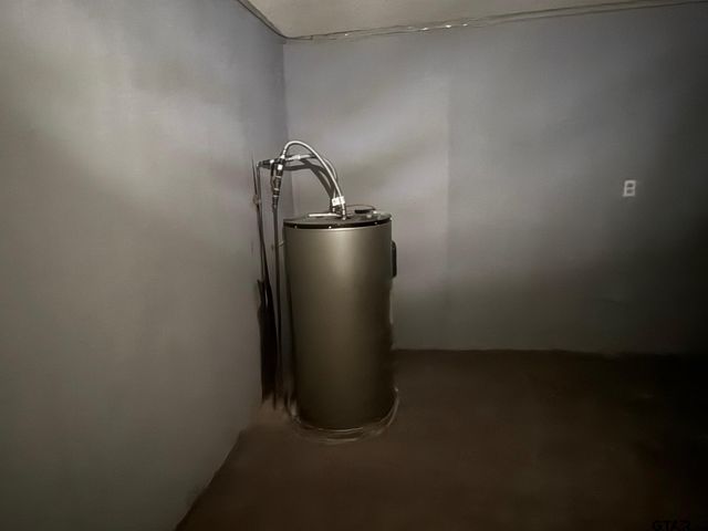 17410 County Road 366, Winona, TX 75792