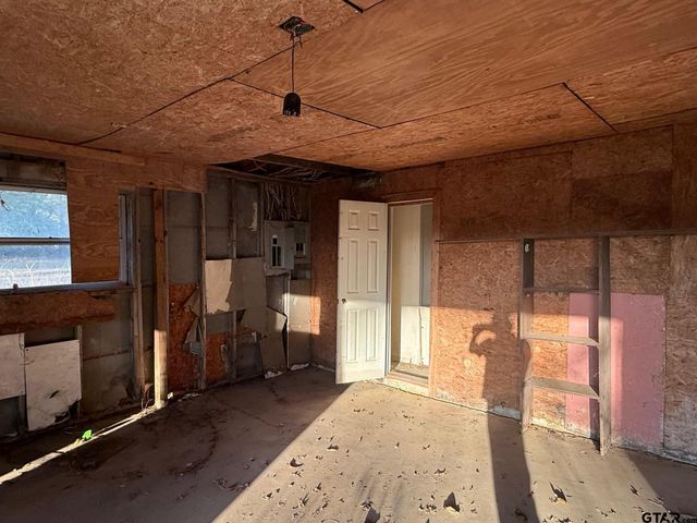 17410 County Road 366, Winona, TX 75792