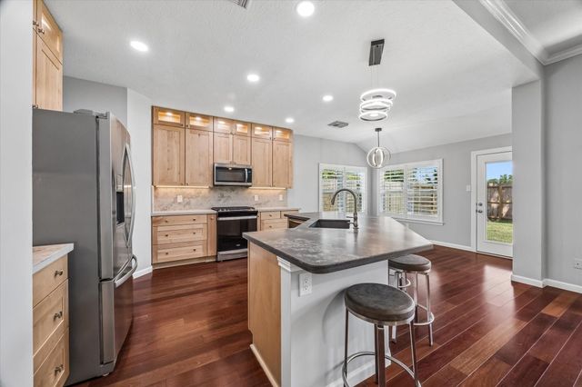 2519 Jasmine Ridge Court, Houston, TX 77062
