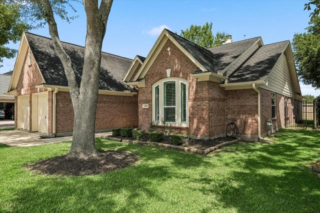 2519 Jasmine Ridge Court, Houston, TX 77062