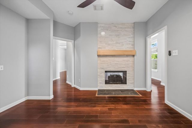 2519 Jasmine Ridge Court, Houston, TX 77062