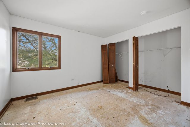 745 JAMESTOWNE Court, Sleepy Hollow, IL 60118