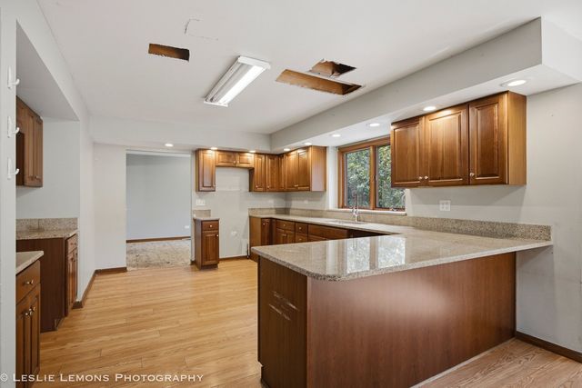 745 JAMESTOWNE Court, Sleepy Hollow, IL 60118