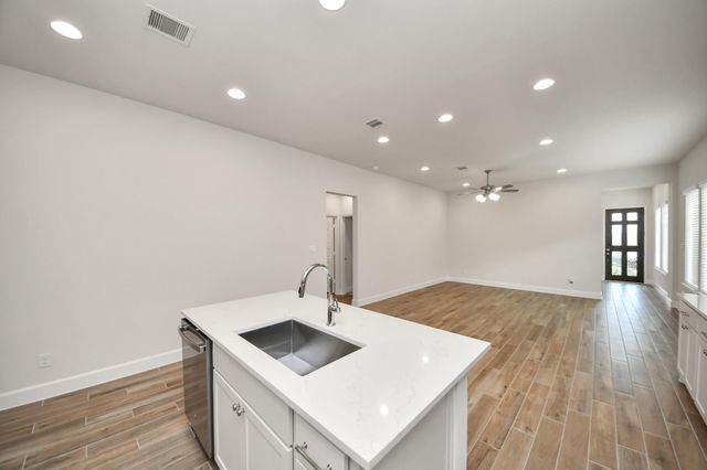 27315 Scarlet Paint Brush Drive, Hockley, TX 77447