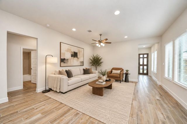 27315 Scarlet Paint Brush Drive, Hockley, TX 77447