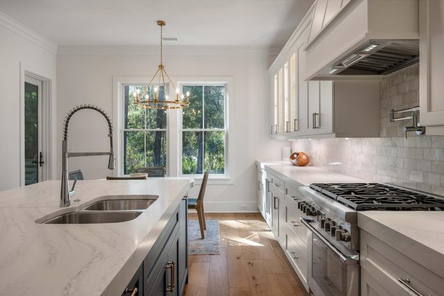 2909 Seabrook Island Road, Seabrook Island, SC 29455