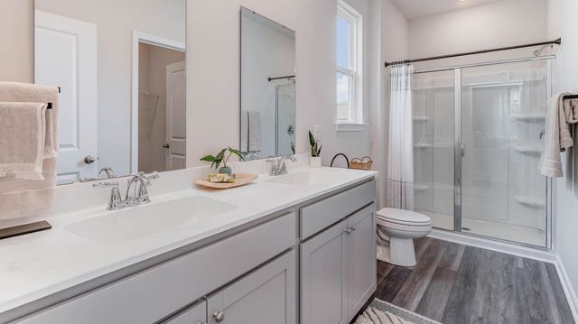 265 KIPLING DR, Oakland, TN 38060
