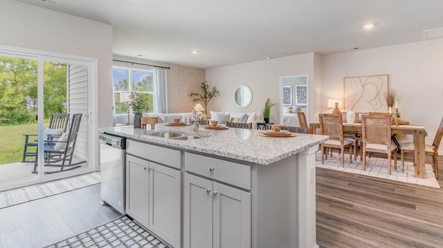265 KIPLING DR, Oakland, TN 38060