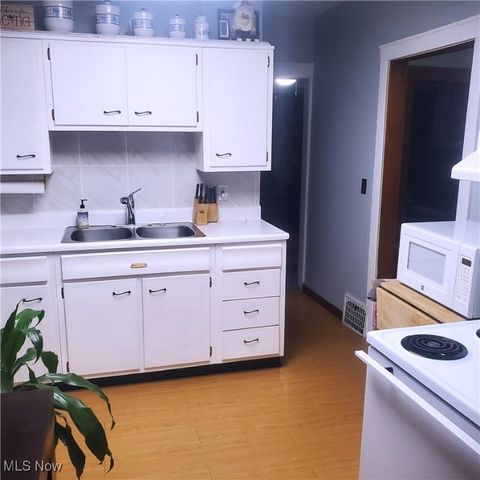 1591 W 116th Street, Cleveland, OH 44102