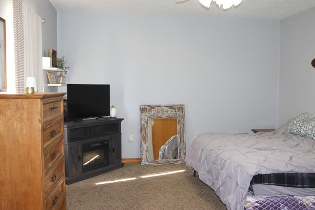 6809 State Highway A, Marshfield, MO 65706