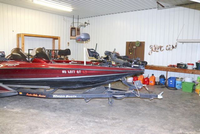 6809 State Highway A, Marshfield, MO 65706