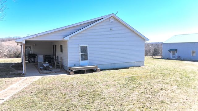 6809 State Highway A, Marshfield, MO 65706