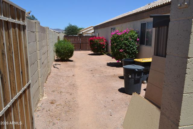 1441 W MONTEBELLO Avenue, Apache Junction, AZ 85120
