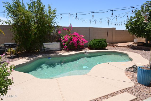 1441 W MONTEBELLO Avenue, Apache Junction, AZ 85120