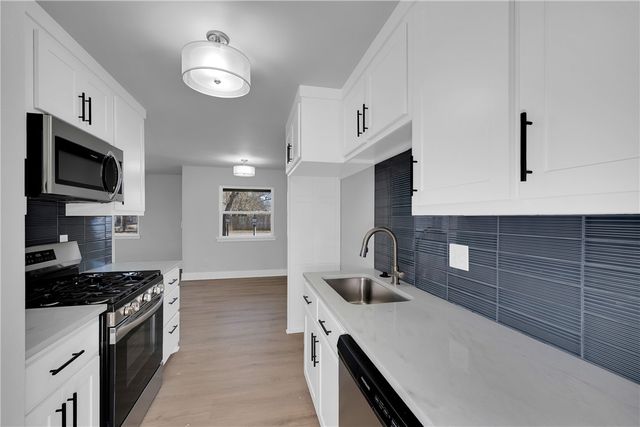 905 Thomas Boulevard, Springdale, AR 72762