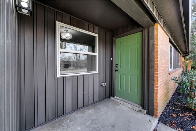 905 Thomas Boulevard, Springdale, AR 72762