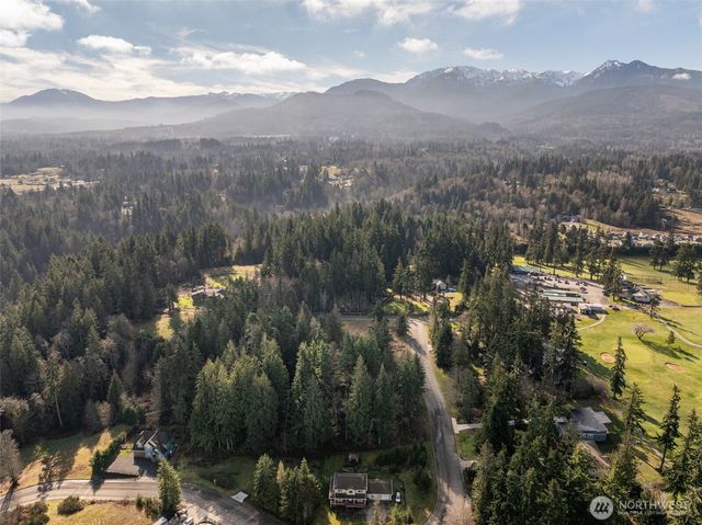 2211 Lindberg Rd, Port Angeles, WA 98362