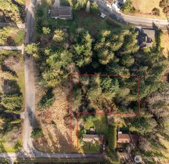 2211 Lindberg Rd, Port Angeles, WA 98362