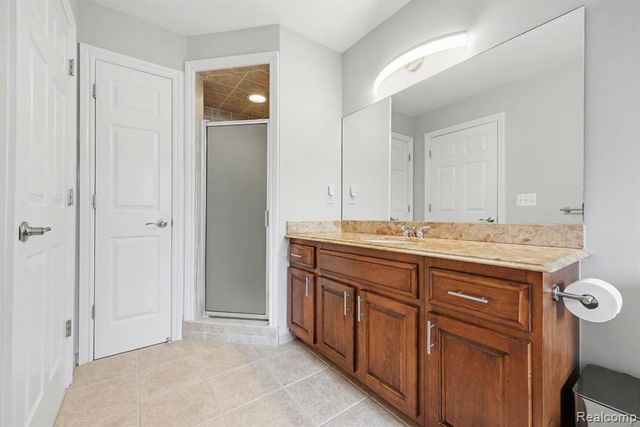 4337 Elaine Court, Utica, MI 48316