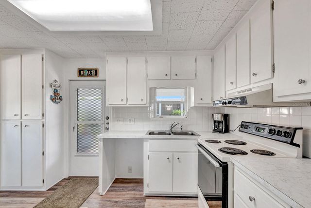 2107 PALMA SOLA BOULEVARD 1, Bradenton, FL 34209