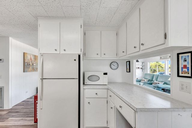 2107 PALMA SOLA BOULEVARD 1, Bradenton, FL 34209