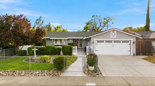 7217 Circlet Way, Citrus Heights, CA 95621