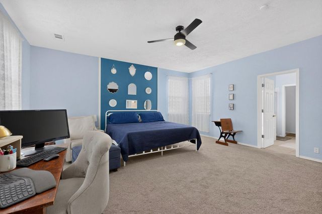 5036 Brown Bear Drive NE, Rio Rancho, NM 87144