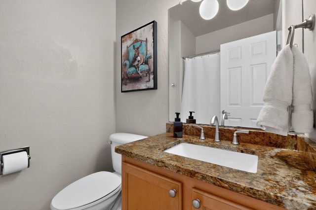 5036 Brown Bear Drive NE, Rio Rancho, NM 87144