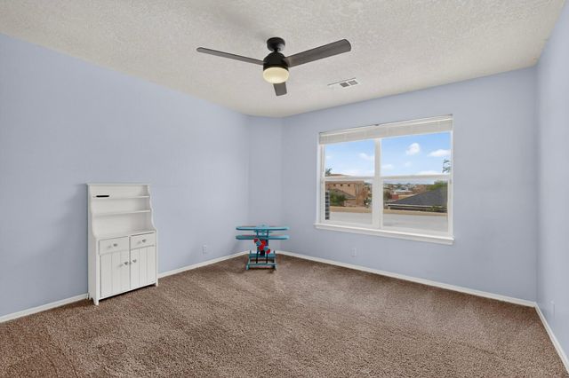 5036 Brown Bear Drive NE, Rio Rancho, NM 87144