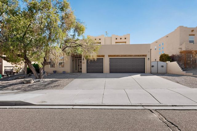5036 Brown Bear Drive NE, Rio Rancho, NM 87144