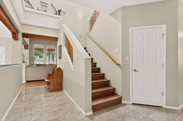 5036 Brown Bear Drive NE, Rio Rancho, NM 87144