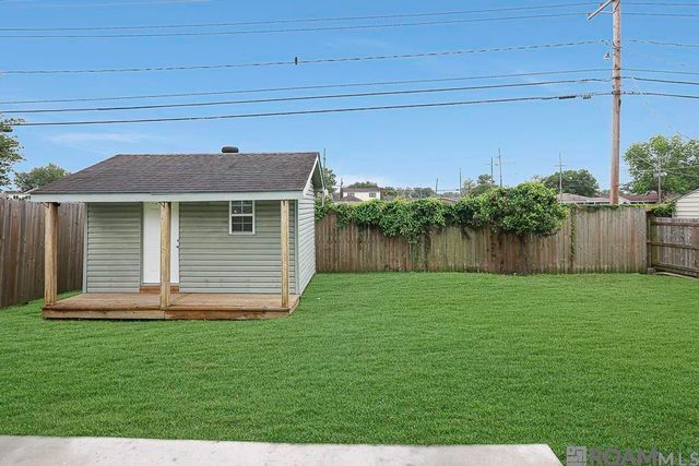 5716 Boutall St, Metairie, LA 70003